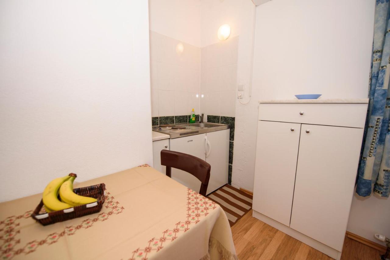 Apartman Mijo - Suhi Potok Jesenice  Exterior photo